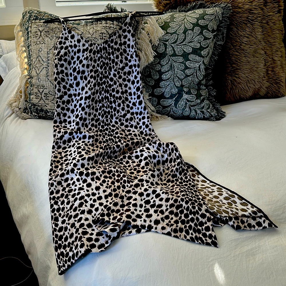 Club Monaco - leopard print dress